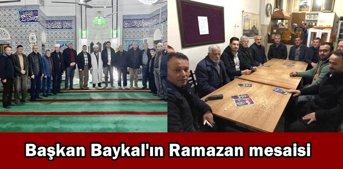 Başkan Baykal Akarca'da teravih namazı kıldı, Tuzak Mahallesi'nde vatandaşlarla çay içti