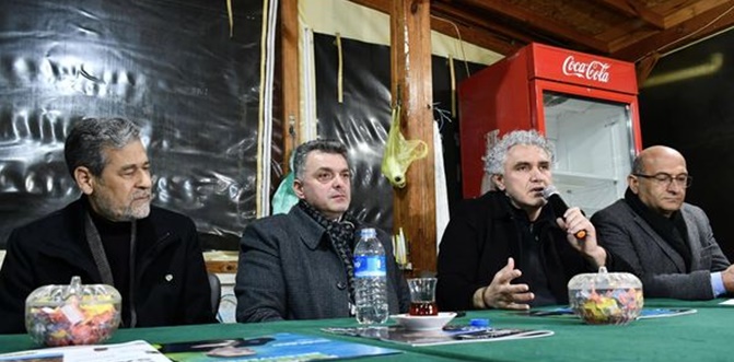 Başkan Sarı, Gazeteci Faruk Aksoy'un da katılımıyla Yeni Mahalle sakinleriyle buluştu