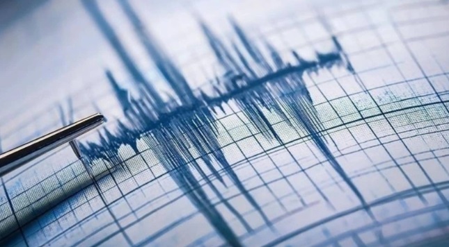 Sakarya ve Düzce'de deprem..!
