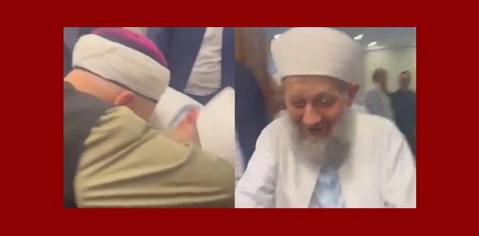 Yusuf Ziya Gümüşel tahliye sonrası Cübbeli Ahmet’in elini öptü