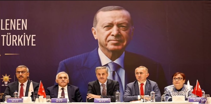 Abdulhamit Gül Sakarya'da konuştu