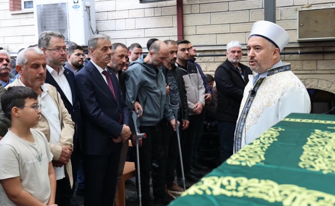 Kazada ölen Ak Partili Adnan İzmir'e hazin veda